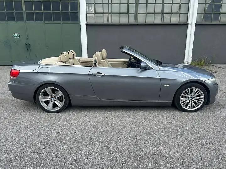Usata BMW 320 Cabriolet 184 CV (135 kW) 2010 Grigio Cabrio