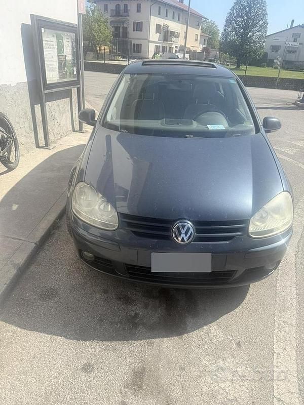 Usata VW Golf IV 2005 Blu Berlina
