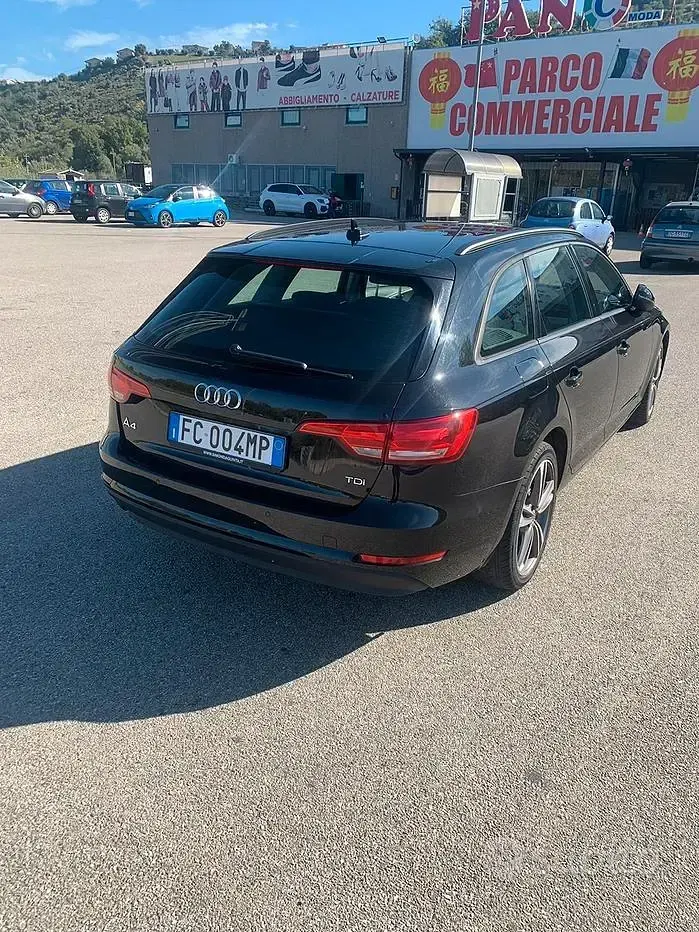 Usata Audi A4 150 CV (110 kW) 2016 Nero Station wagon