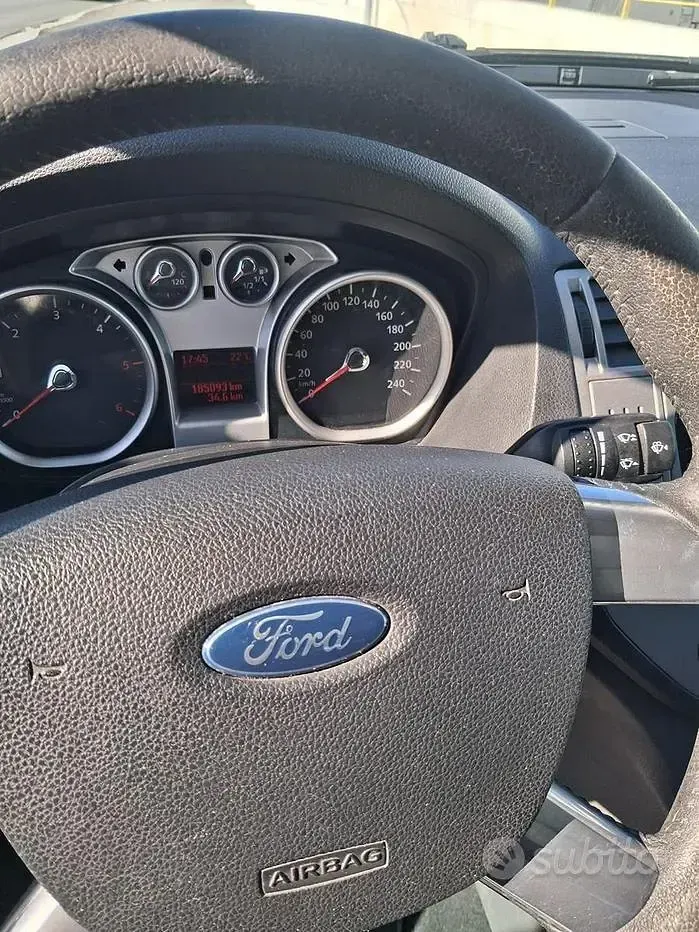 Usata Ford C-MAX 90 CV (66 kW) 2009 Monovolume