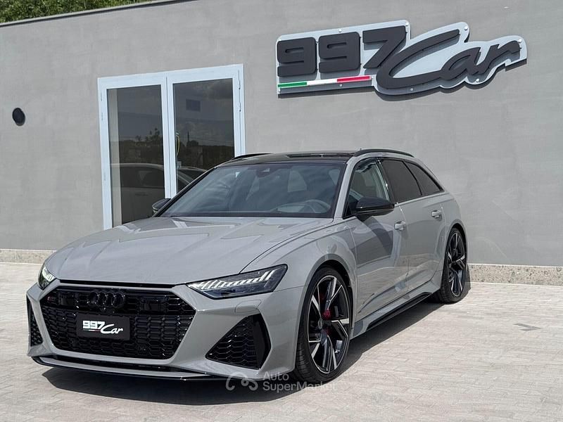 Usata Audi RS6 600 CV (441 kW) 2024 Gray Station wagon