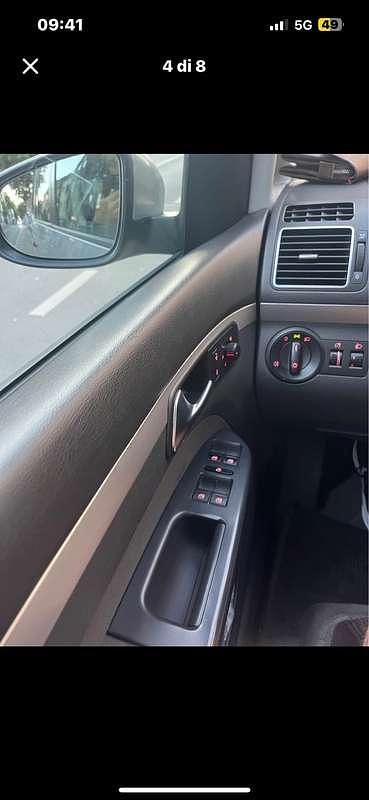 Usata VW Touran Comfortline 105 CV (77 kW) 2012 Monovolume