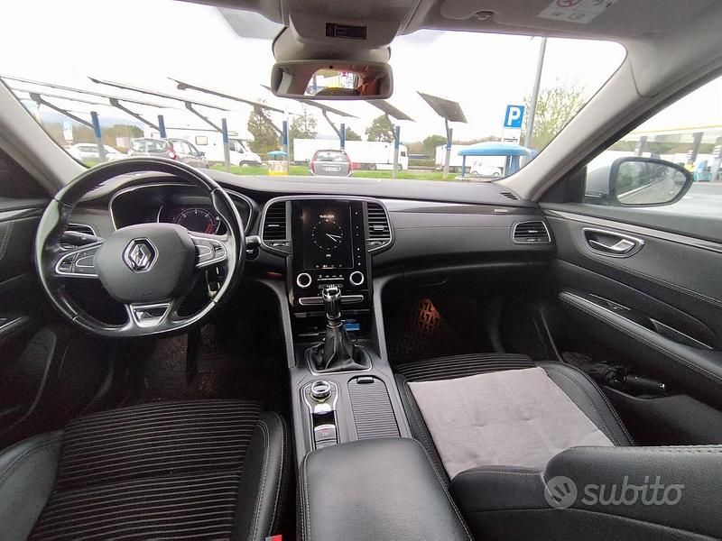 Usata Renault Talisman 131 CV (96 kW) 2017 Grigio Station wagon