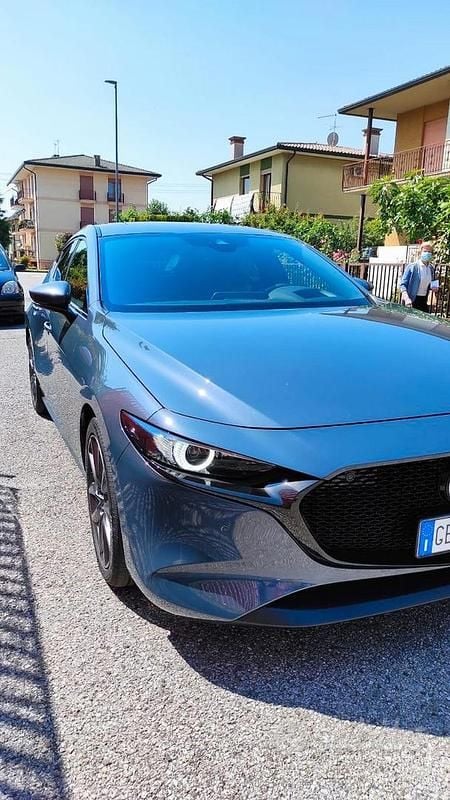 Usata Mazda 3 Exceed 122 CV (89 kW) 2021 Grigio Berlina