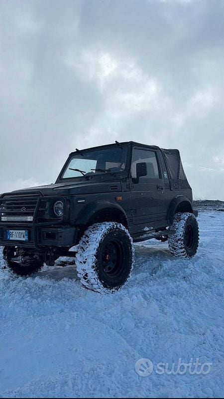 Usata Suzuki Samurai 1996 Nero SUV