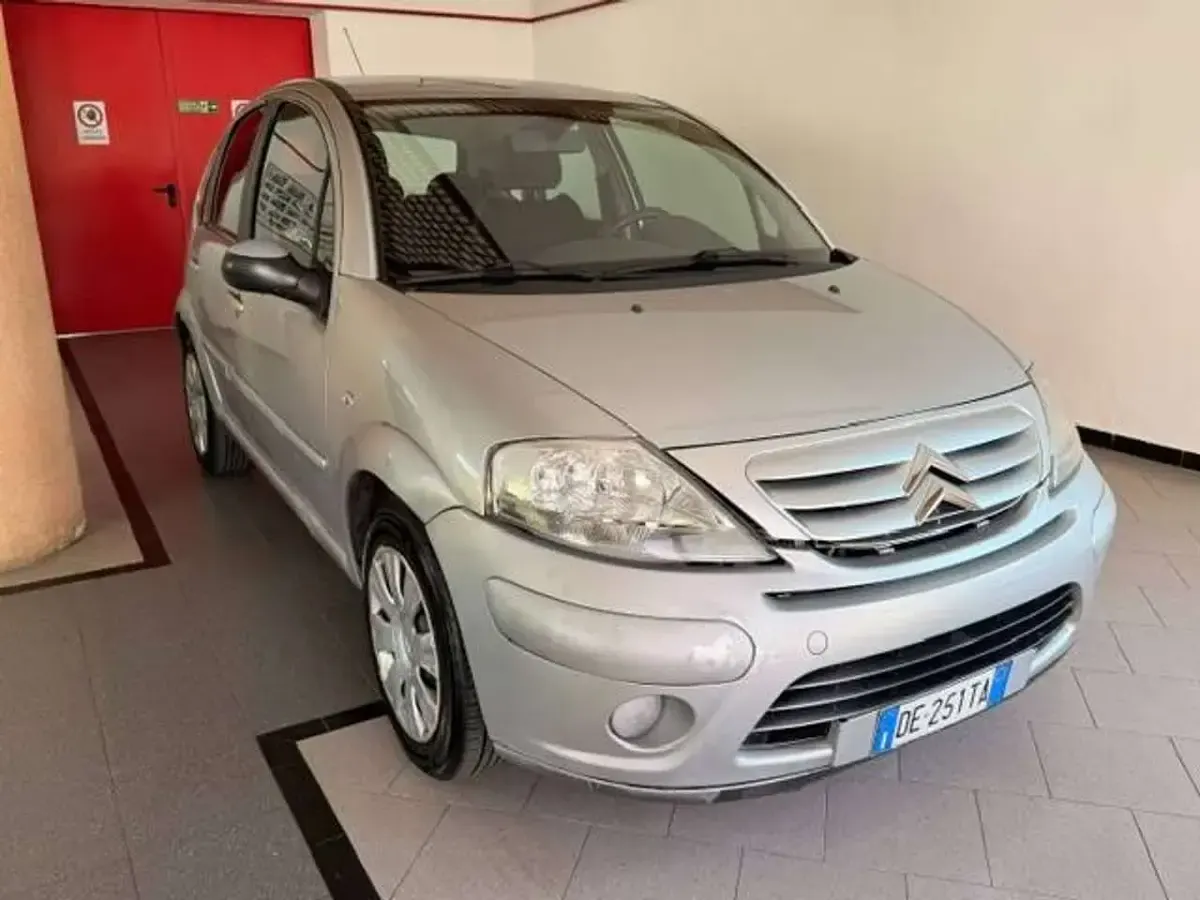 Usata Citroën C3 XTR 88 CV (64 kW) 2006 Argento Berlina