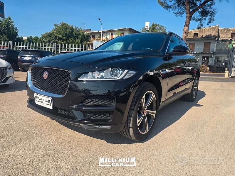 Usata Jaguar F-Pace Prestige 180 CV (132 kW) 2020 Nero SUV