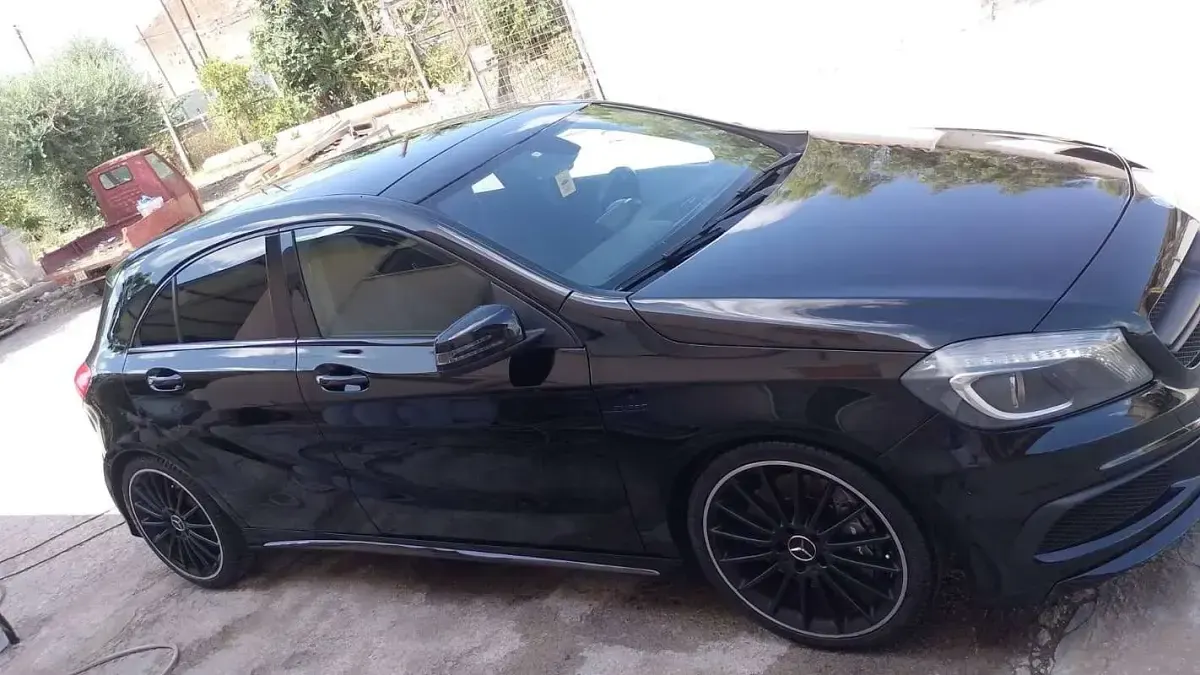 Usata Mercedes A45 AMG AMG 360 CV (264 kW) 2014 Nero Utilitaria