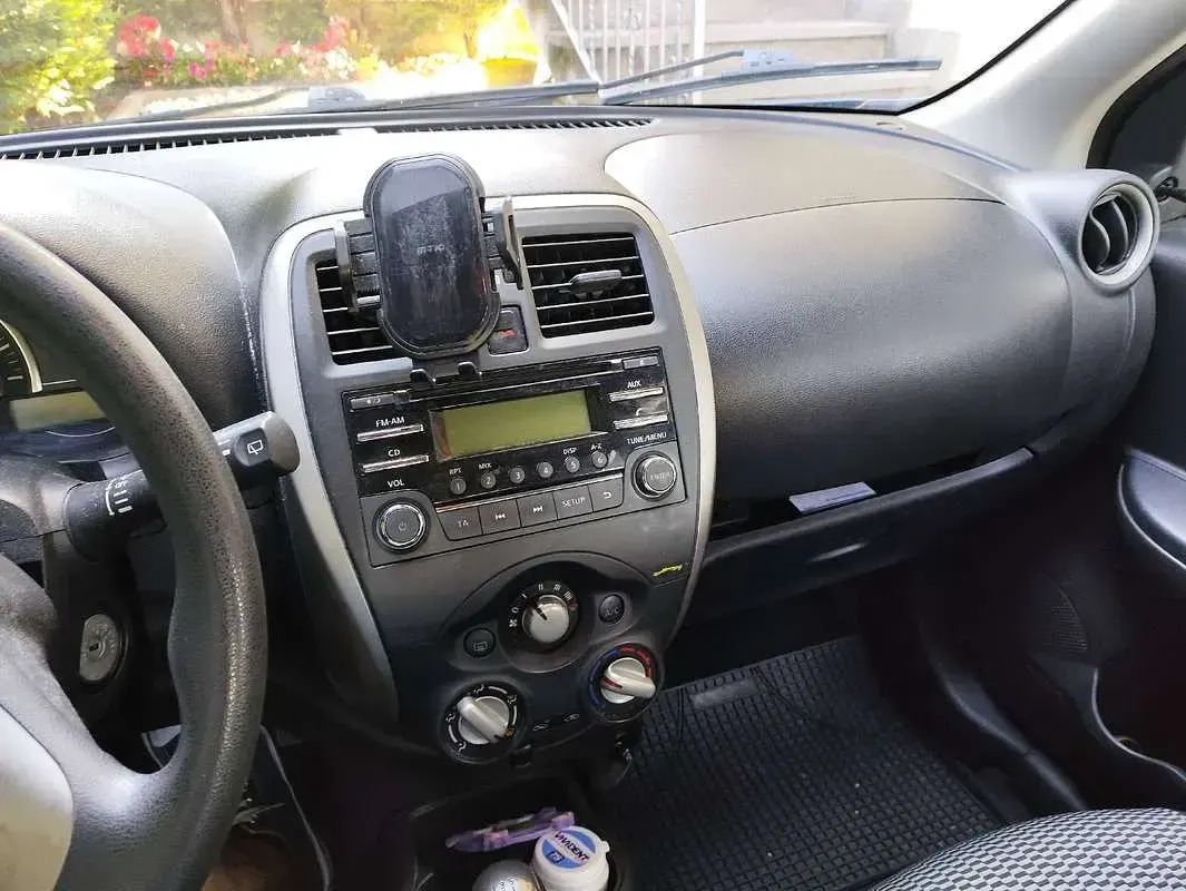 Usata Nissan Micra Acenta 80 CV (58 kW) 2014 Blu/azzurro Utilitaria