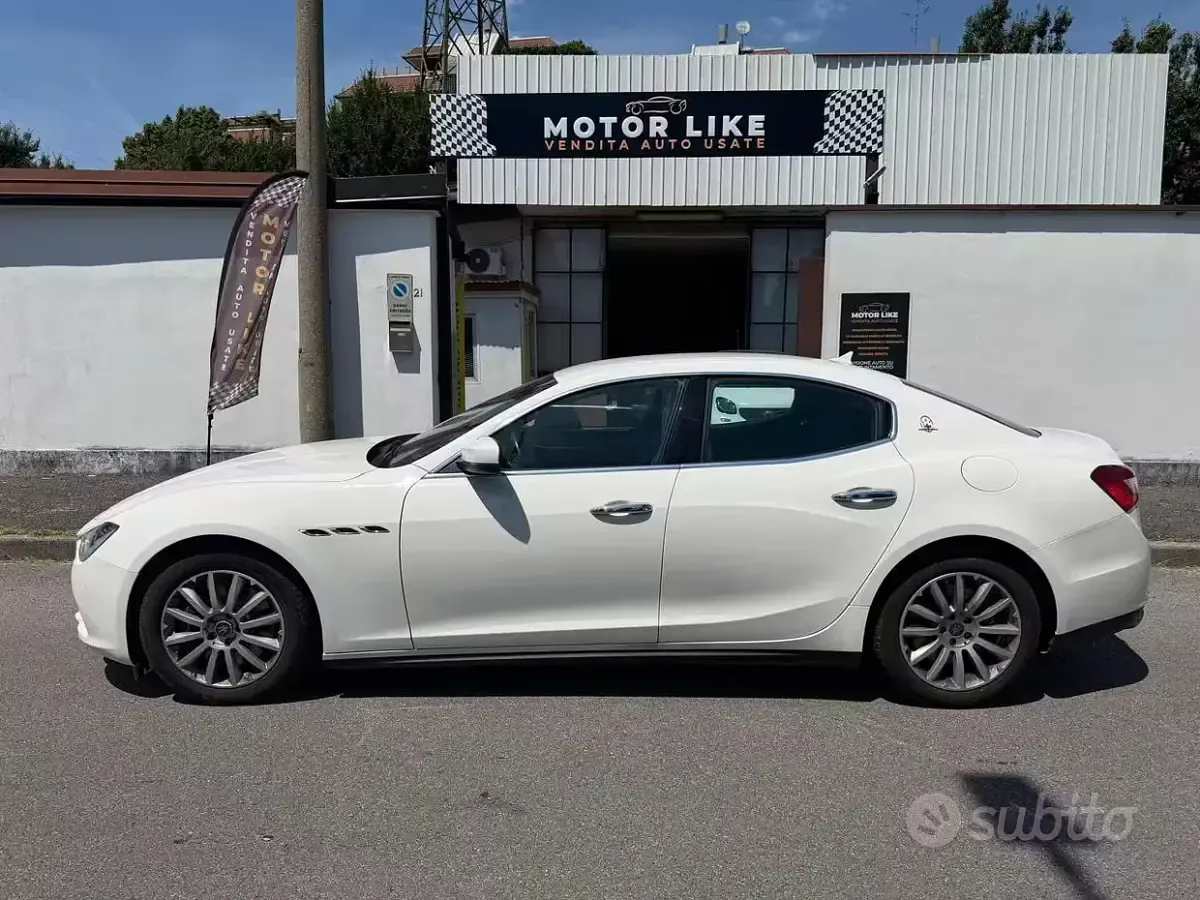 Usata Maserati Ghibli 250 CV (183 kW) 2017 Bianco Berlina