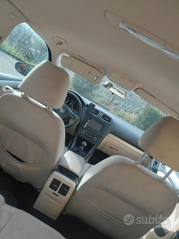 Usata VW Golf VI 122 CV (89 kW) 2010 Nero Utilitaria