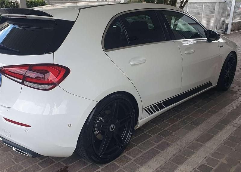 Usata Mercedes A180 116 CV (85 kW) 2018 Bianco Berlina