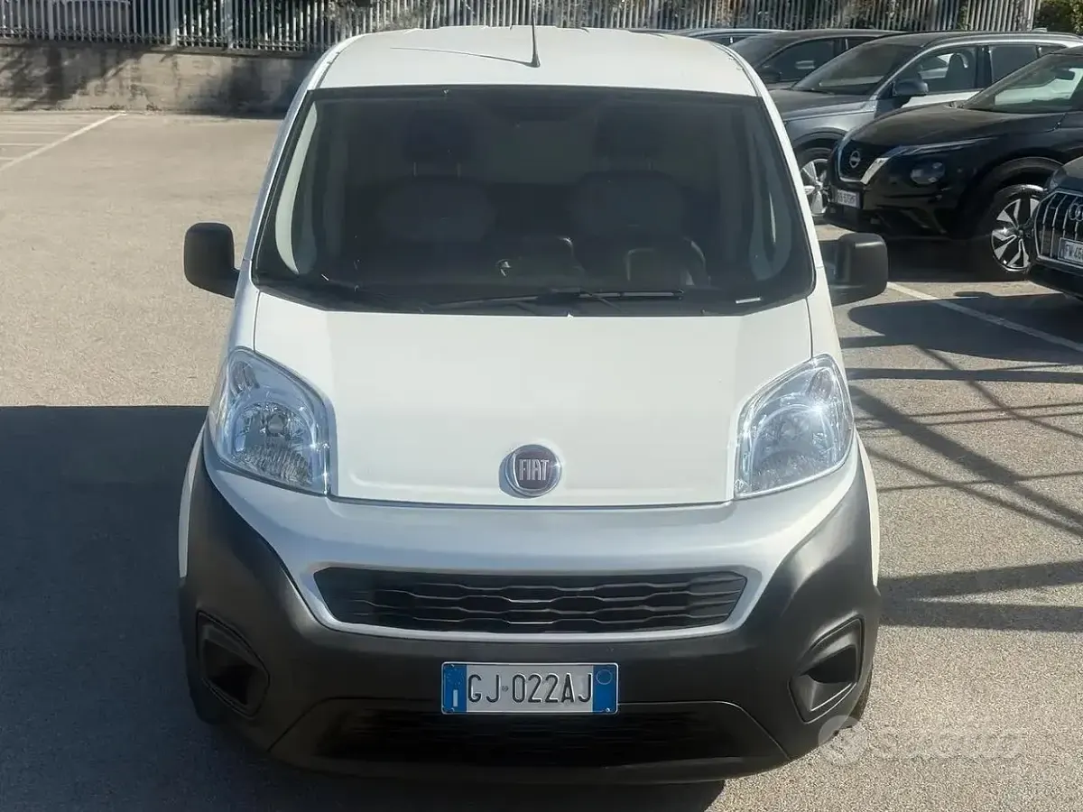 Usata Fiat Fiorino 95 CV (69 kW) 2022 Bianco Monovolume