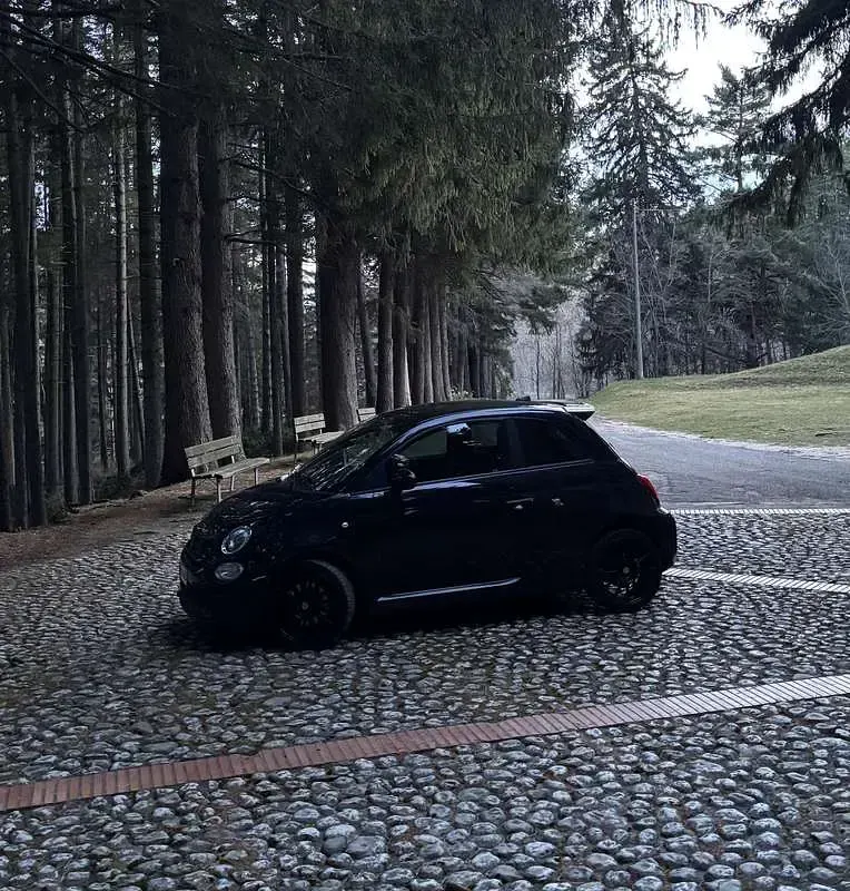 Usata Abarth 595 145 CV (106 kW) 2022 Nero Utilitaria