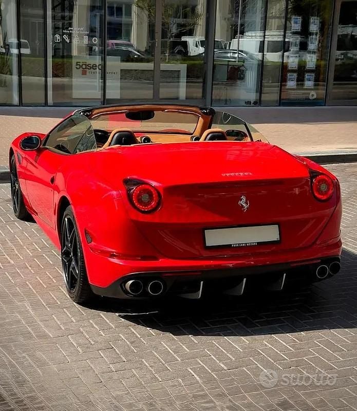 Usata Ferrari California 2015 Cabrio