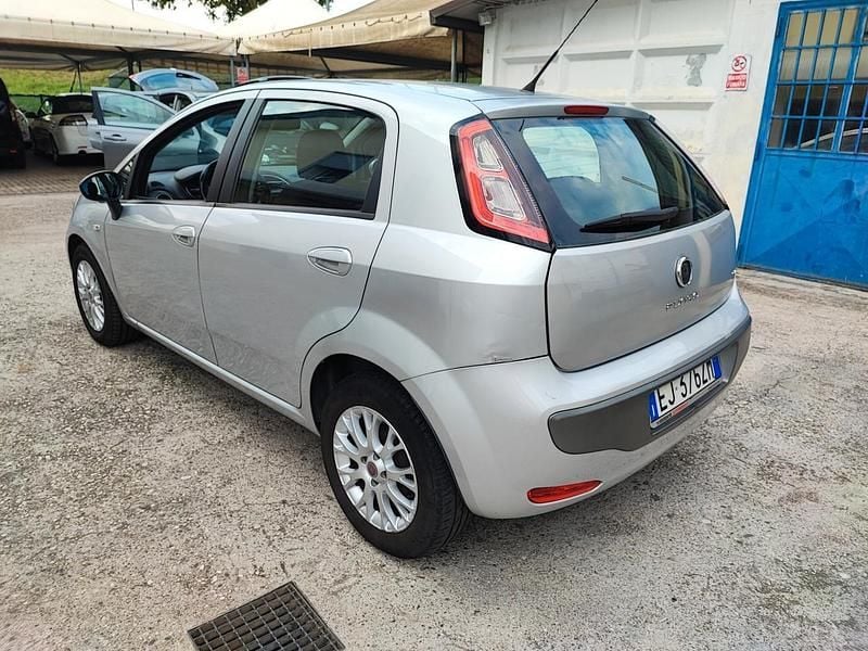 Usata Fiat Punto Evo 129 CV (94 kW) 2011 Argento Utilitaria