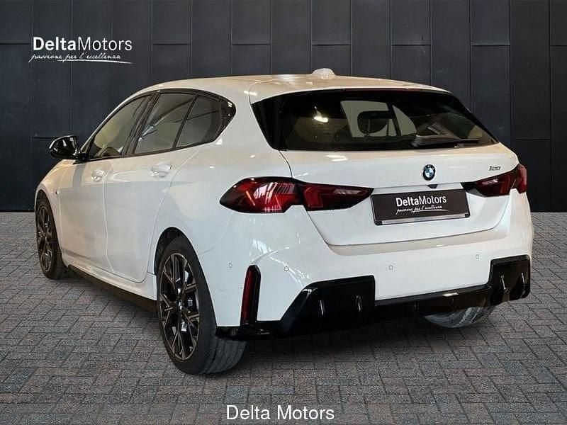 Usata BMW 120 M Sport 170 CV (125 kW) 2024 Bianco Utilitaria