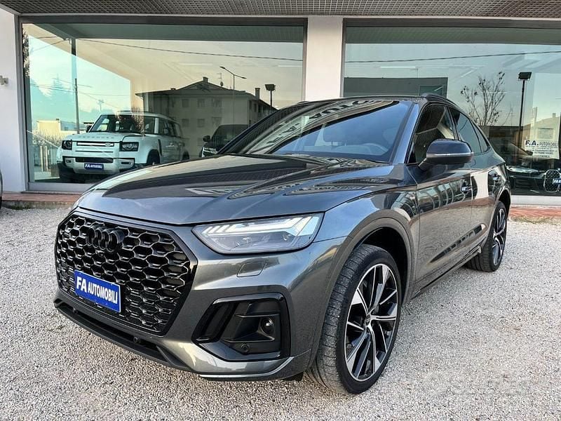 Usata Audi Q5 S-Line 204 CV (150 kW) 2024 Grigio scuro SUV