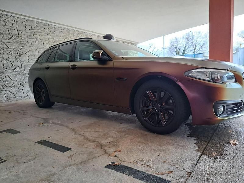 Usata BMW 525 Luxury Line 218 CV (160 kW) 2014 Marrone Station wagon