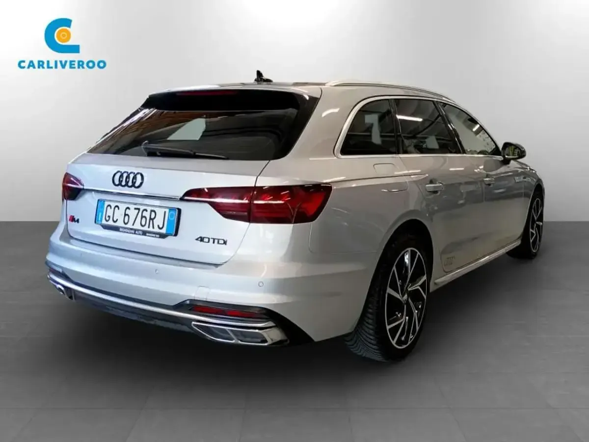 Usata Audi A4 Advanced Plus 163 CV (119 kW) 2020 Argento floret Station wagon