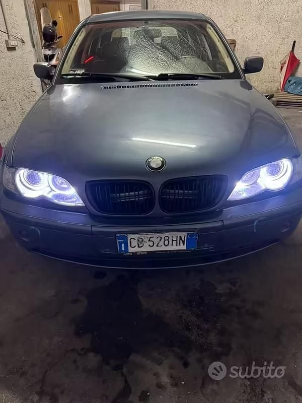 Usata BMW 320 150 CV (110 kW) 2002 Grigio Station wagon