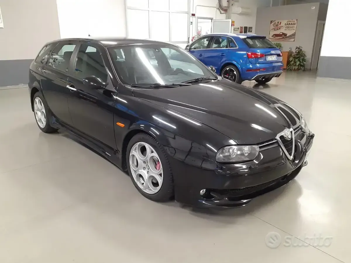 Usata Alfa Romeo 156 GTA 250 CV (183 kW) 2002 Nero Station wagon