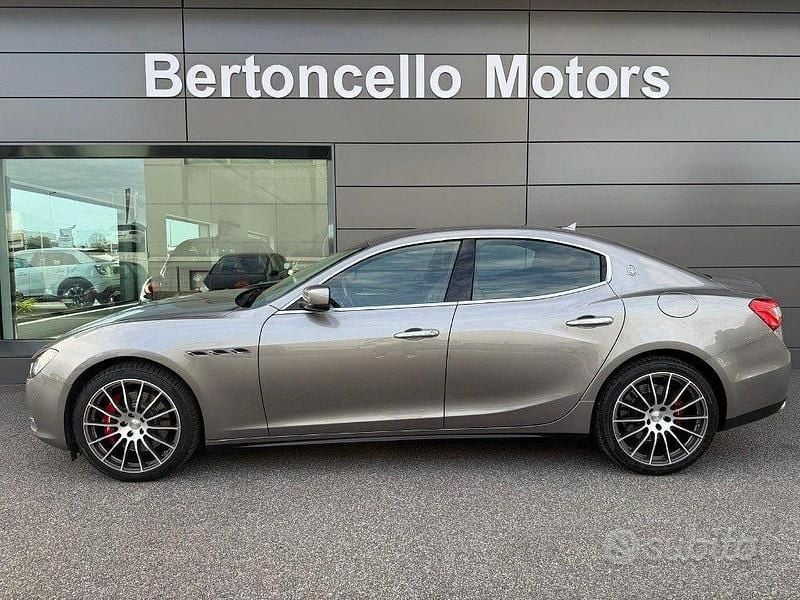 Usata Maserati Ghibli 250 CV (183 kW) 2016 Grigio Berlina