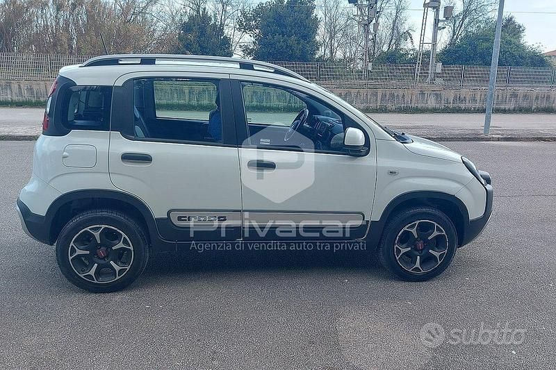 Usata Fiat Panda Cross Cross 85 CV (62 kW) 2021 Bianco Utilitaria