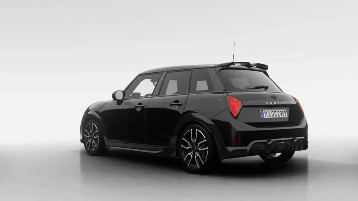 Nuova Mini John Cooper Works 156 CV (114 kW) 2025 Midnight black ii Utilitaria