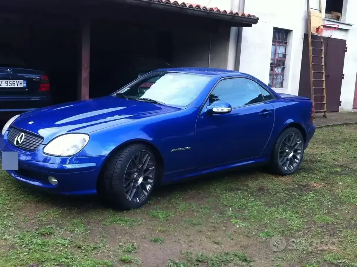 Usata Mercedes SLK200 163 CV (119 kW) 2000 Blu Cabrio