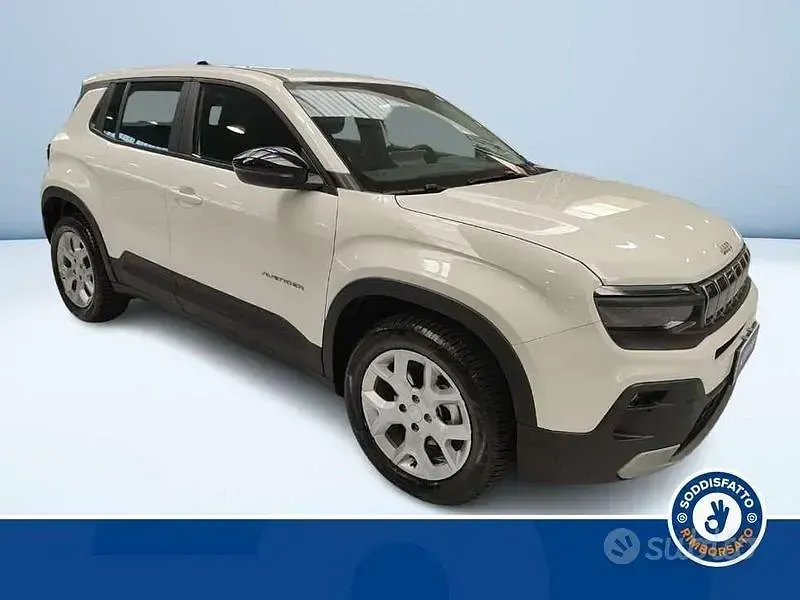 Usata Jeep Avenger Altitude 101 CV (74 kW) 2025 Bianco SUV