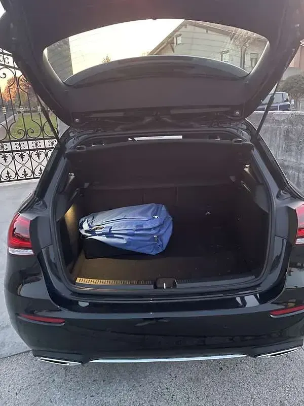 Usata Mercedes A180 116 CV (85 kW) 2020 Berlina