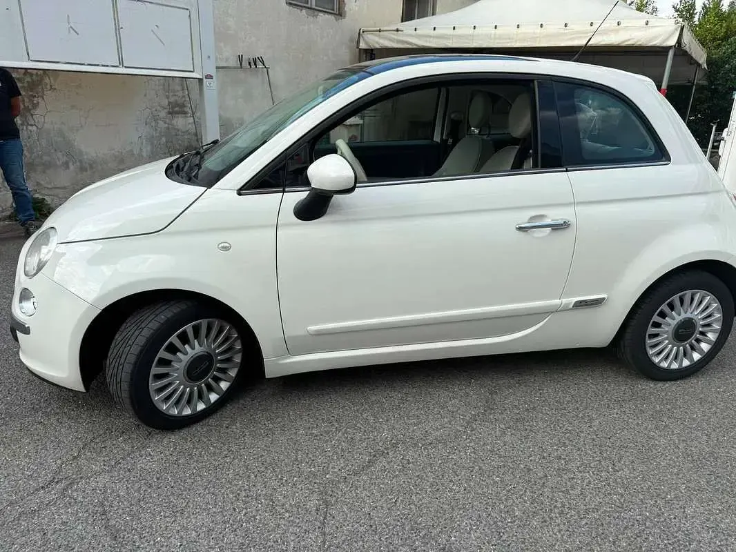 Usata Fiat 500 Pop 69 CV (50 kW) 2011 Bianco Utilitaria