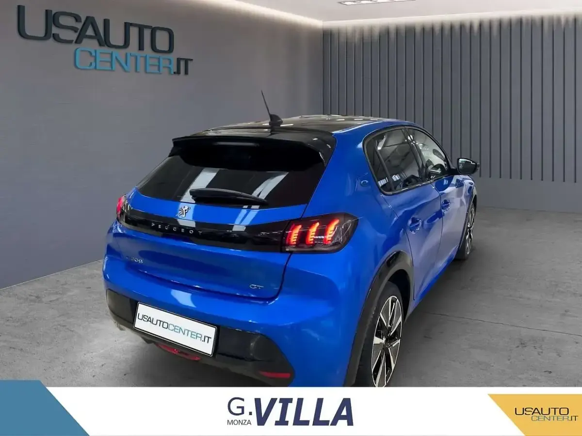 Käytetty Peugeot e-208 GT 100 kW (136 HP) 2022 Sininen Viistoperä