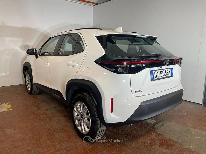 Occasion Toyota Yaris Cross Active 116 ch (85 kW) 2025 Blanc SUV