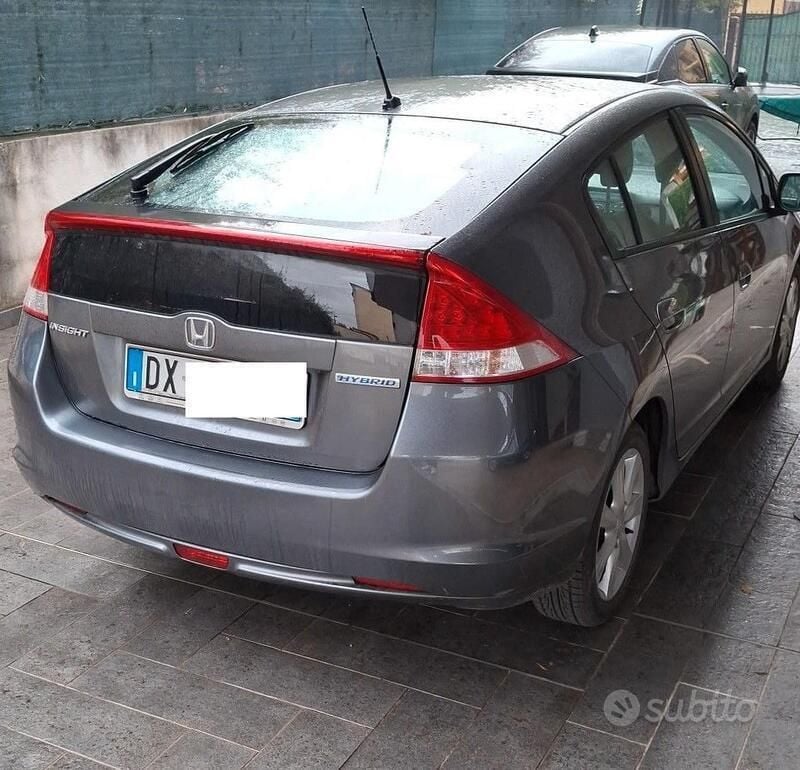 Grigio Usata 2009 Honda Insight Tre volumi | 3998 € - Immagine 1/3