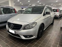 Mercedes B200