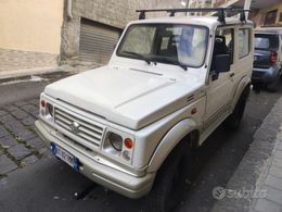 Suzuki Samurai