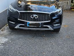 Infiniti QX30