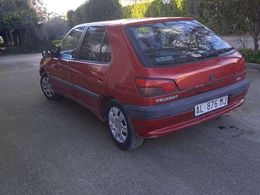 Peugeot 306