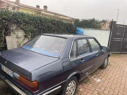 Audi 80