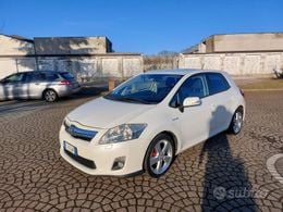 Toyota Auris Hybrid