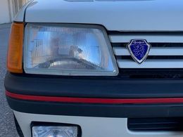 Peugeot 205