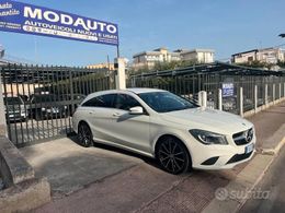 Mercedes CLA200