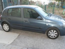 Renault Clio II