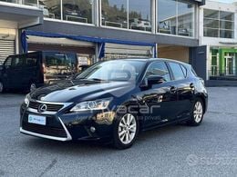 Lexus CT200h