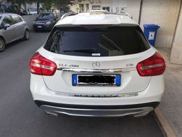 Mercedes GLA200