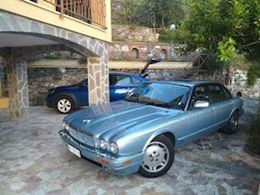 Jaguar XJ6