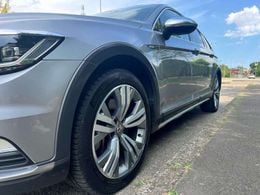 VW Passat Alltrack