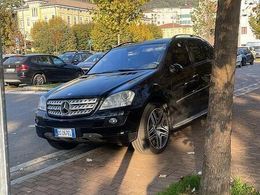 Mercedes ML320